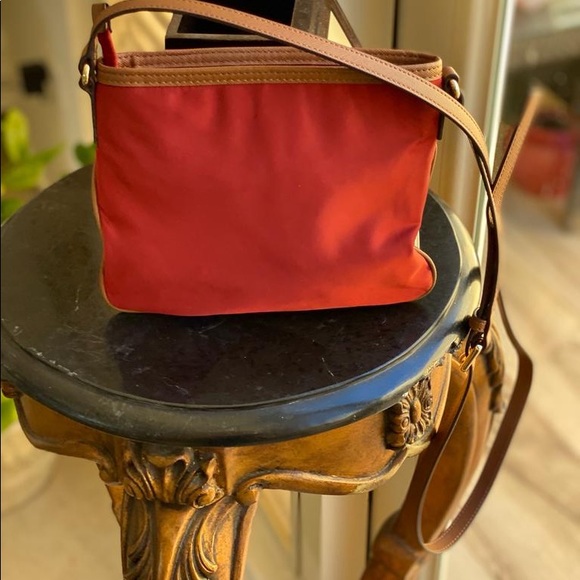 Authentic Michael Kors Crossbody - Picture 2 of 3